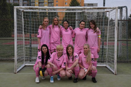 Karlsberg Ladys F. C..jpg